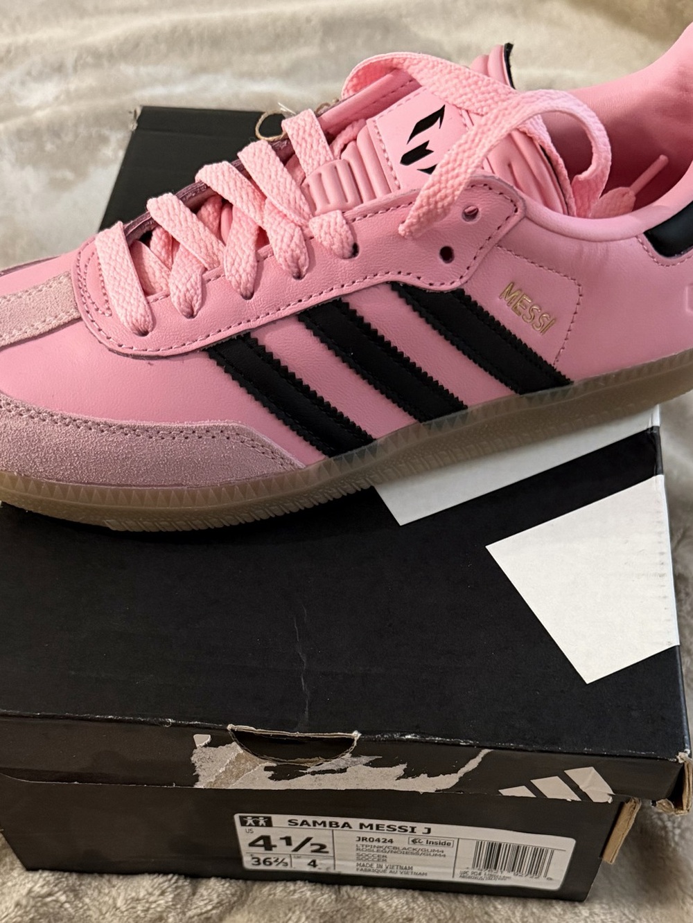 adidas Samba Messi Pink & Black Sneakers US 41⁄2